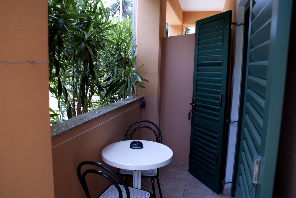 Pansion Ana Mali Lošinj Exterior foto