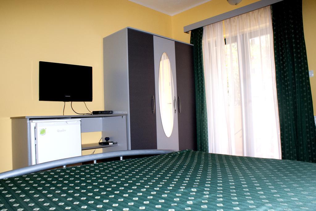 Pansion Ana Mali Lošinj Exterior foto