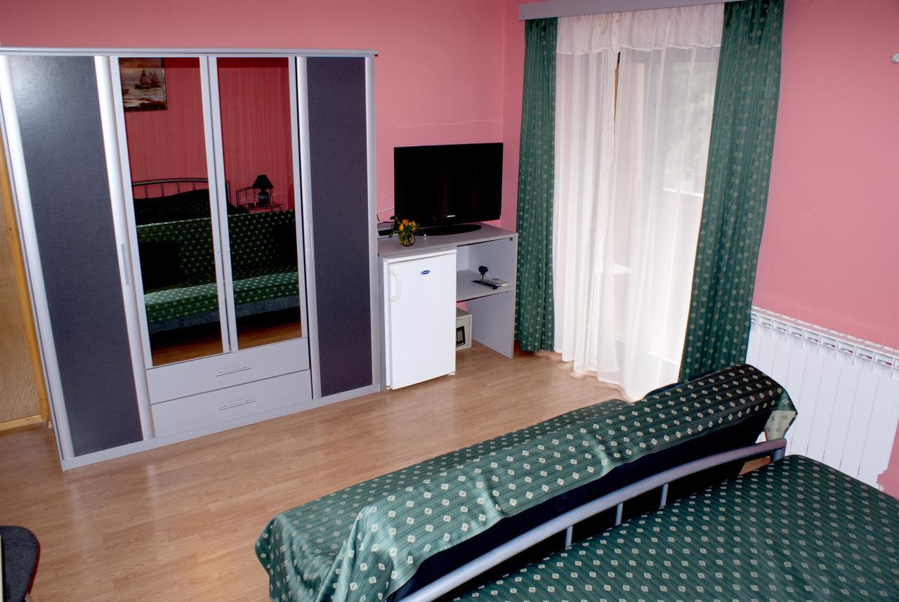 Pansion Ana Mali Lošinj Exterior foto